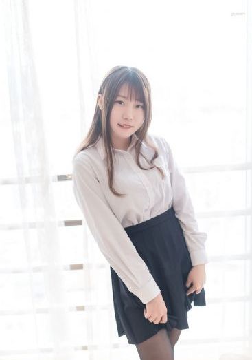 年轻的女同学hd中文字幕_BD英语神马在线观看